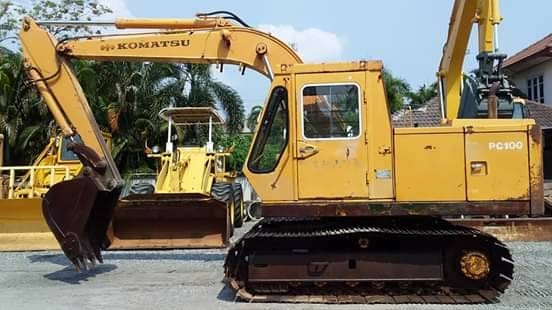 ต้องการขายรถขุดยี่ห้อkomatsu-pc100-2รถนำเข้าจากญี่ปุ่น