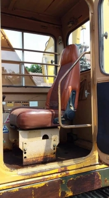 ต้องการขายรถขุดยี่ห้อkomatsu-pc100-2รถนำเข้าจากญี่ปุ่น ต้องการขายรถขุดยี่ห้อkomatsu-pc100-2รถนำเข้าจากญี่ปุ่น