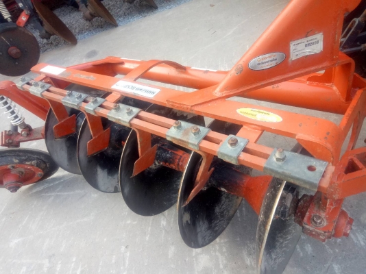B2420 ปี54 500ชม. ใบมีด ผานพรวนช้าง ล้อเหล็ก ยางเต็ม รถเดิมๆ พร้อมใช้งาน 0880695336