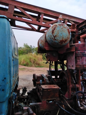 ขายแท่นเจาะบ่อบาดาล 0966746747