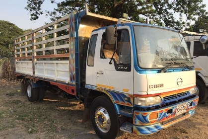 ขายรถบรรทุกหกล้อฮีโน่ FF1J เครื่อง JO8C-210 แรงม้าเครื่องแน่นมาก