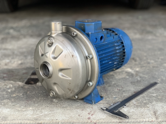 ขายปั๊มน้ำหัวปั๊มสแตนเลสแรงดันสูง Ebara 2HP. 380V made in Italy สภาพสวย หมุนนิ่ม พร้อมใช้งาน ขายปั๊มน้ำหัวปั๊มสแตนเลสแรงดันสูง Ebara 2HP. 380V made in Italy สภาพสวย หมุนนิ่ม พร้อมใช้งาน