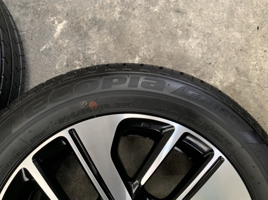 ล้อแม็กป้ายแดง 5รู114 Mitsu Xpender สีดำหน้าเงา ขอบ 16 รุ่นใหม่ล่าสุด พร้อมยางป้ายแดง 205-55-16 Bridgestone ปลายปี 19 สวยกริ๊บ