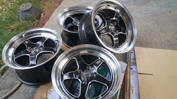 WELD 17X8 4 รู 100 7500 (รวมส่ง) WELD 17X8 4 รู 100 7500 (รวมส่ง)