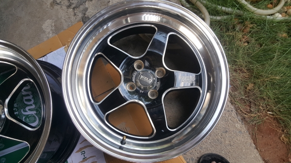 WELD 17X8 4 รู 100 7500 (รวมส่ง)