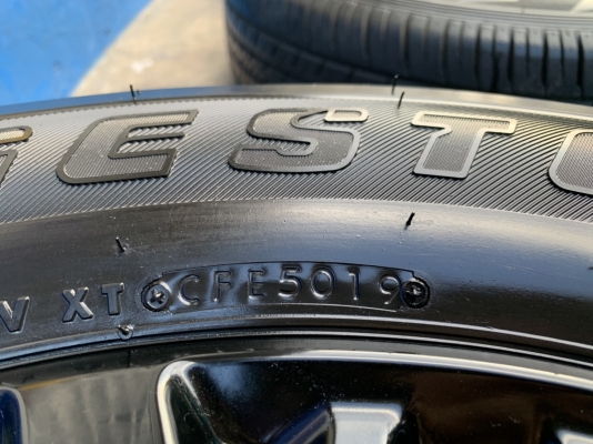 ล้อแม็กป้ายแดง Ford Ranger FX4 รุ่นใหม่ล่าสุด ขอบ 18 พร้อมยางป้ายแดง 265-60-18 Bridgestone รถออกปีนี้ 20 สวยกริ๊บ