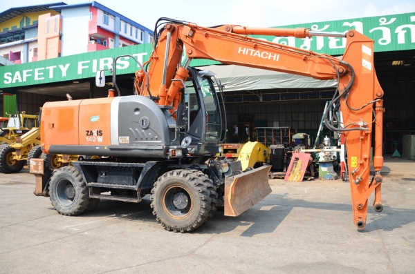 รถขุดล้อยางนำเข้าHITACHI ZW140 รถขุดล้อยางนำเข้าHITACHI ZW140