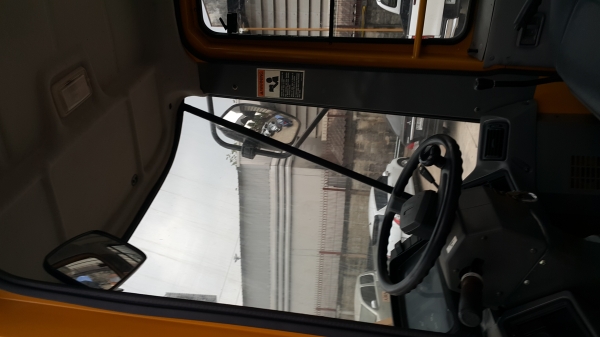 ขาย..รถตักล้อยาง มือ2 ยี่ห้อคาวาซากิ