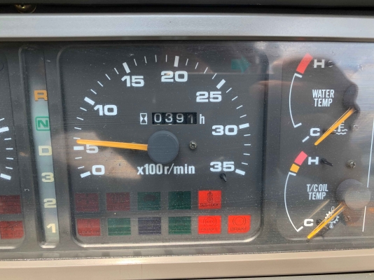 TR500M-3 YR2001 Very good condition รถถึงไทยแล้วครับ