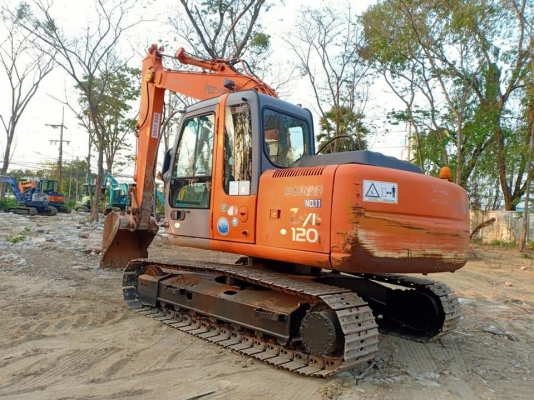 ขายHITACHI ZX120-1 เก่านอก  ปลายพิเศษ  สภาพสวย พร้อมใช้  โทร 089-3818694จ๊อย