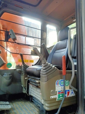ขายHITACHI ZX120-1 เก่านอก  ปลายพิเศษ  สภาพสวย พร้อมใช้  โทร 089-3818694จ๊อย