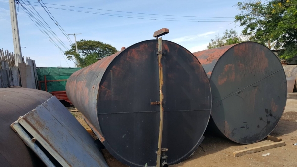 ถังเหล็กหนา 6 มิลขนาด 33000 ลิตรสวยๆ