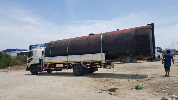 ถังเหล็กหนา 6 มิลขนาด 33000 ลิตรสวยๆ