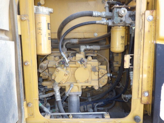 ขายรถขุดนำเข้าจากประเทศญี่ปุ่น cat312d อาร์มพิเศษ แทรกกว้าง70cm สนใจติดต่อสอบถาม 0923309229 อีด