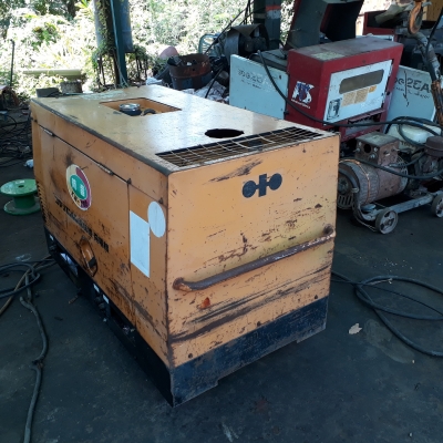 เชื่อมสนามพร้อมปั่นไฟ Komatsu KW-280 เชื่อมสนามพร้อมปั่นไฟ Komatsu KW-280