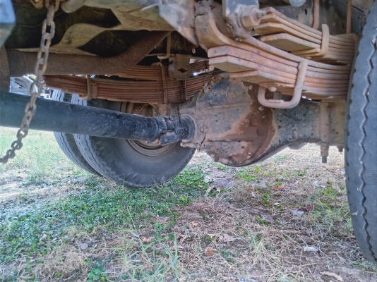 ขาย 6 ล้อ ISUZU NPR 115 แรง F หน้า/หลัง ยาว 4.3 เมตร เครื่องดี คัสซีสวย เอกสารเล่มทะเบียนพร้อมโอน สน