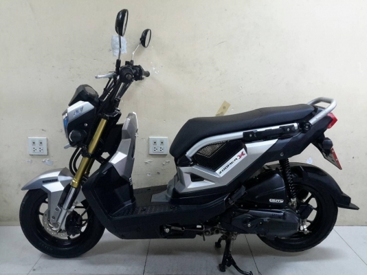 32500 NEW Honda Zoomer X LED โฉมใหม่ล่าสุด 4821 กม. สภาพนางฟ้า เอกสารครบ พร้อมโอน.jpg
