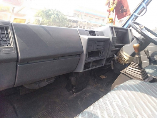 ISUZU NKR110แรงม้า**ลูกค้าจ.นครพนม รับรถเรียบร้อยคับ เฮงๆๆรวยๆๆคร๊าบ***พวงมาลัยพาวเวอร์ เกียร์สั้น ย