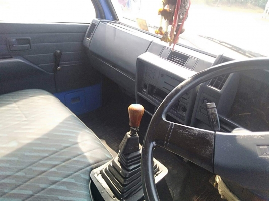 ISUZU NKR110แรงม้า**ลูกค้าจ.นครพนม รับรถเรียบร้อยคับ เฮงๆๆรวยๆๆคร๊าบ***พวงมาลัยพาวเวอร์ เกียร์สั้น ย