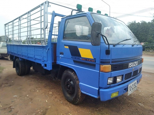 ISUZU NKR110แรงม้า**ลูกค้าจ.นครพนม รับรถเรียบร้อยคับ เฮงๆๆรวยๆๆคร๊าบ***พวงมาลัยพาวเวอร์ เกียร์สั้น ย