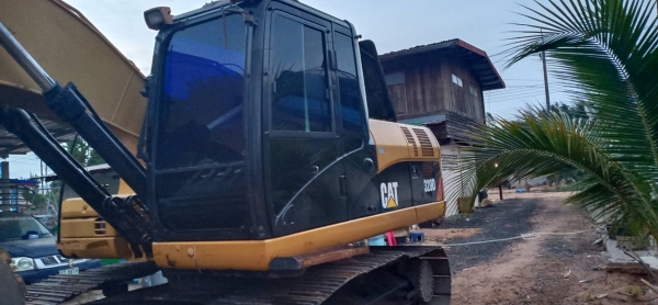 ⭐⭐⭐Catterpillar 320D Japanใช้งาน12055ช.ม ไฟฟ้าครบ เอวแน่น ช่วงล่างเต็ม เอกสารเล่มทะเบียน พร้อมลงงาน