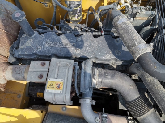 ขายด่วน pc200-8 4000ชั่วโมง เจ้าของขายเอง ขายด่วน pc200-8 4000ชั่วโมง เจ้าของขายเอง