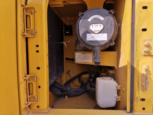 ขายด่วน pc200-8 4000ชั่วโมง เจ้าของขายเอง ขายด่วน pc200-8 4000ชั่วโมง เจ้าของขายเอง