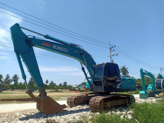 ขาย KOBELCO SK200-8. YN11. เก่าใน สภาพดี  พร้อมใช้  โทร 089-3818694 จ๊อย