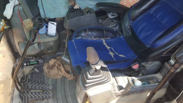 ขายรถแบคโฮ CAT 315Dสภาพเต็มเอกสารทะเบียน