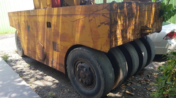 ขายรถแบด แพคคู่ 9 ล้อ 3 ล้อเหล็ก เอกสารอินวอย ขายรถแบด แพคคู่ 9 ล้อ 3 ล้อเหล็ก เอกสารอินวอย