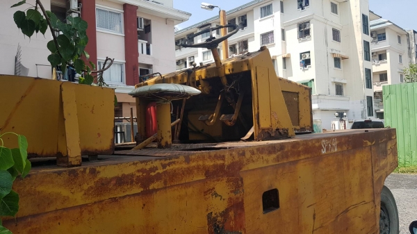 ขายรถแบด แพคคู่ 9 ล้อ 3 ล้อเหล็ก เอกสารอินวอย ขายรถแบด แพคคู่ 9 ล้อ 3 ล้อเหล็ก เอกสารอินวอย