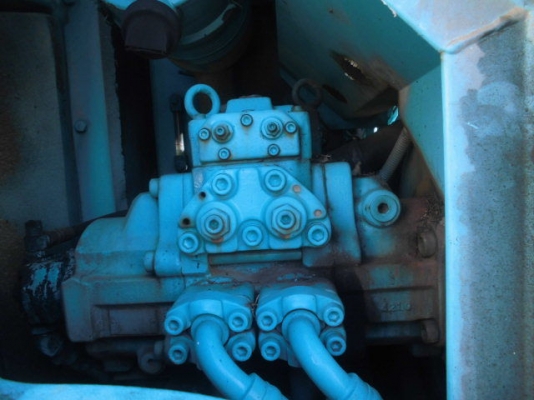 ขายรถขุดนำเข้าจากประเทศญี่ปุ่น kobelco sk100L สนใจติดต่อสอบถาม 0923309229 อีด