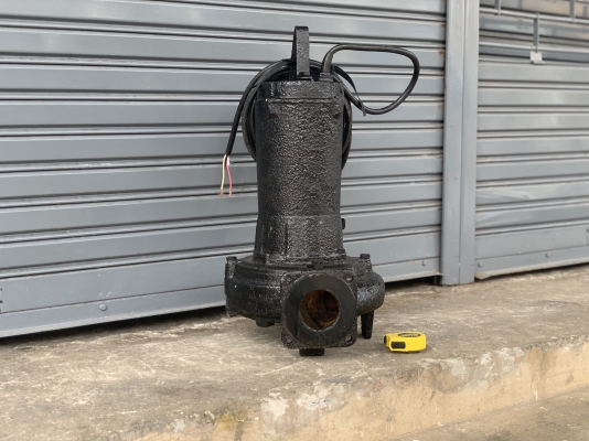 ขายไดโว่สูบน้ำ Ebara pump 2HP. 380V made in Japan ใบดูดโคลน สภาพดีเดิมๆ หมุนนิ่ม(ทำสีใหม่) มีตำหนิขาตั้งหัก 1ขา พร้อมใช้งาน ราคา 6,800 บาท ขายไดโว่สูบน้ำ Ebara pump 2HP. 380V made in Japan ใบดูดโคลน สภาพดีเดิมๆ หมุนนิ่ม(ทำสีใหม่) มีตำหนิขาตั้งหัก 1ขา พร้อมใช้งาน ราคา 6,800 บาท