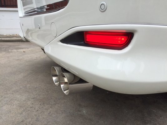 ขายท่อแต่งรถยนต์ TOYOTA รุ่น ALPHARD ปลายเลสแท้