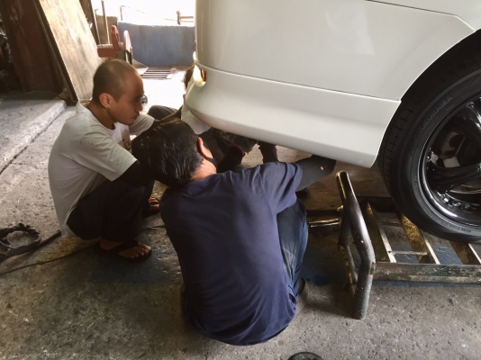 ขายท่อแต่งรถยนต์ TOYOTA รุ่น ALPHARD ปลายเลสแท้
