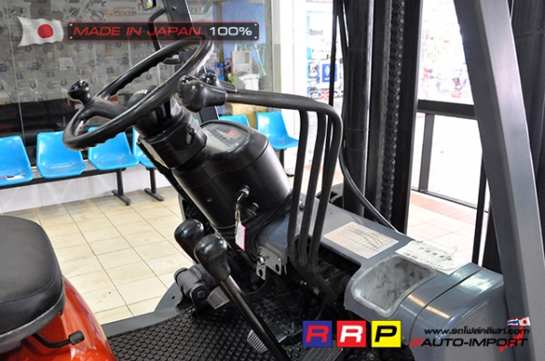 ขายรถโฟล์คลิฟท์มือสอง TOYOTA รุ่น 6FG33-10159 นำเข้าจากประเทศญี่ปุ่น 100\% ไม่เคยใช้งานในไทย