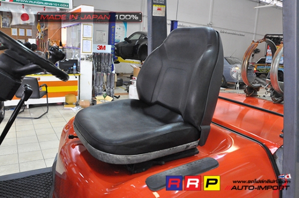 ขายรถโฟล์คลิฟท์มือสอง TOYOTA รุ่น 6FG33-10159 นำเข้าจากประเทศญี่ปุ่น 100\% ไม่เคยใช้งานในไทย