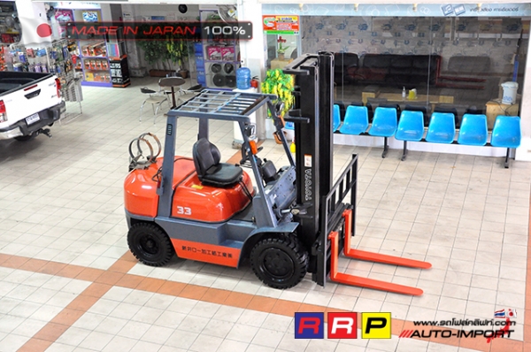 ขายรถโฟล์คลิฟท์มือสอง TOYOTA รุ่น 6FG33-10159 นำเข้าจากประเทศญี่ปุ่น 100\% ไม่เคยใช้งานในไทย