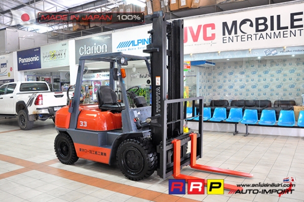 ขายรถโฟล์คลิฟท์มือสอง TOYOTA รุ่น 6FG33-10159 นำเข้าจากประเทศญี่ปุ่น 100\% ไม่เคยใช้งานในไทย