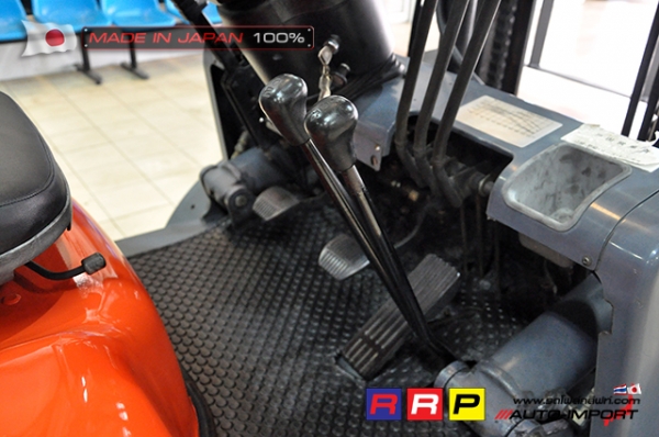 ขายรถโฟล์คลิฟท์มือสอง TOYOTA รุ่น 6FG33-10159 นำเข้าจากประเทศญี่ปุ่น 100\% ไม่เคยใช้งานในไทย