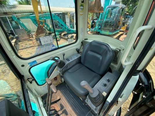 ขายรถแบคโฮโกเบ KOBELCO SK45SR ตู้เก๋ง ไลน์ ราคาโดนๆ โทร 081-8581834 แบงค์
