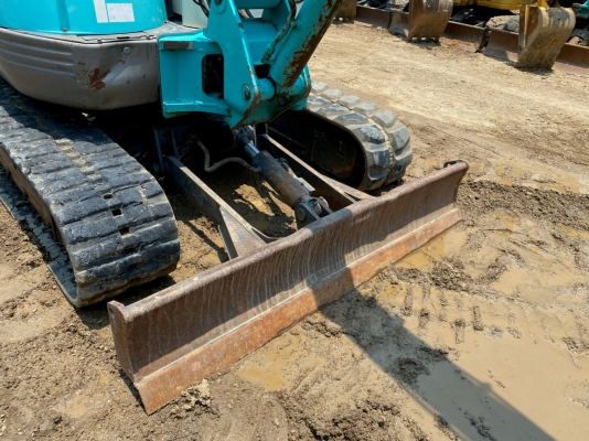 ขายรถแบคโฮโกเบ KOBELCO SK45SR ตู้เก๋ง ไลน์ ราคาโดนๆ โทร 081-8581834 แบงค์