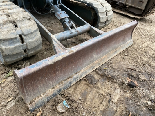 ขายรถแบคโฮ KOMATSU PC45 รุ่น 7 ใช้มาน้อย 1,400 สวยๆ โทร 081-8581834 แบงค์