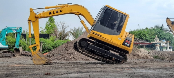 ⭐Komatsu PC60-5 เครื่องปั้มแรง ช่วงล่างดี พร้อมใช้ ⭐Komatsu PC60-5 เครื่องปั้มแรง ช่วงล่างดี พร้อมใช้