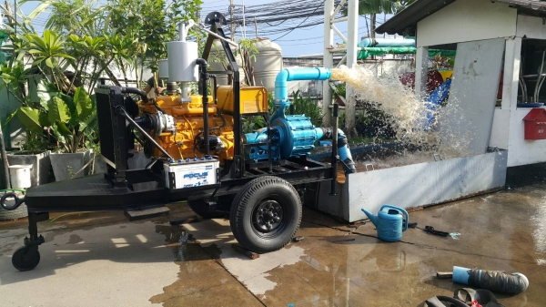 เครื่องสูบนํ้าประกอบเสร็จพร้อมใช้งาน เครื่องสูบนํ้าประกอบเสร็จพร้อมใช้งาน