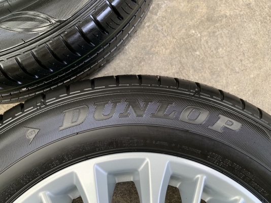 ล้อแม็กป้ายแดง Suzuki Ertiga ขอบ 15 พร้อมยางป้ายแดง 185-65-15 Dunlop ปี 19 สวยกริ๊บ