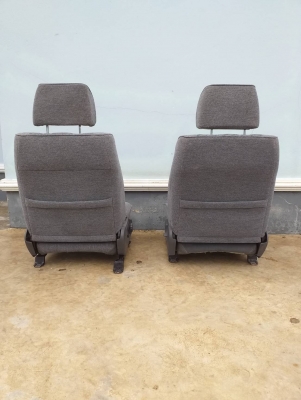 เบาะ toyota surf ln130 ใส่ hilux mighty-x hero คู่ละ3900บาท