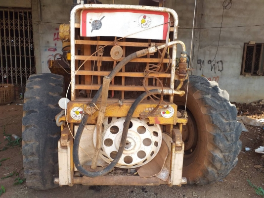 ขายรถตัก KOMATSU JH30 สภาพพร้อมไช้ ขายรถตัก KOMATSU JH30 สภาพพร้อมไช้