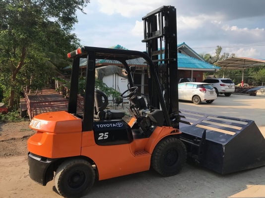 ขายรถโฟคลิป ขายรถโฟคลิป