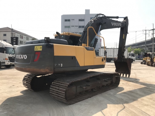 ขาย VOLVO EC210D ขาย VOLVO EC210D